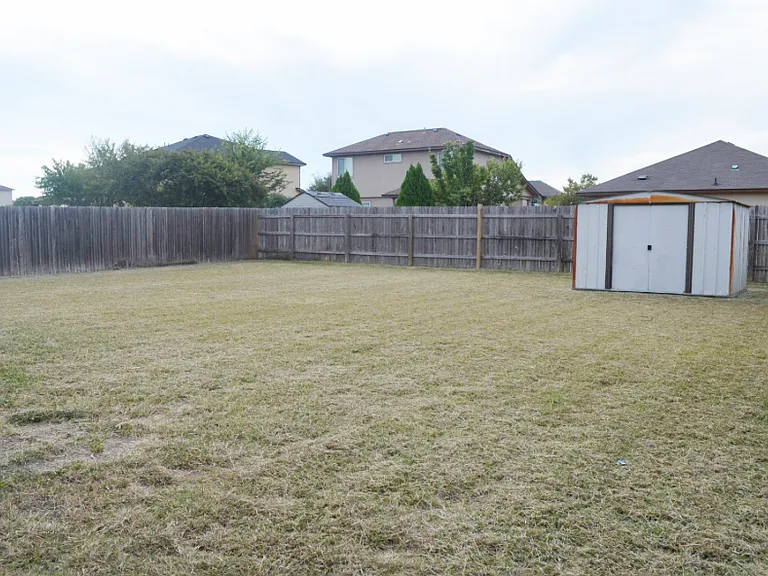 4808 Green Meadow St — Photo 45