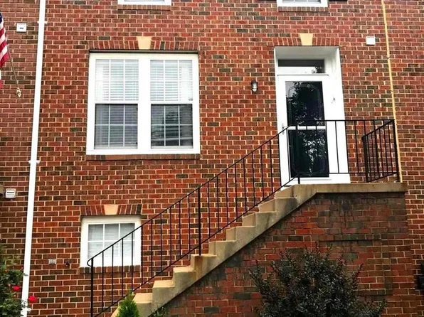 42886 Nashua St, Ashburn, VA 20147