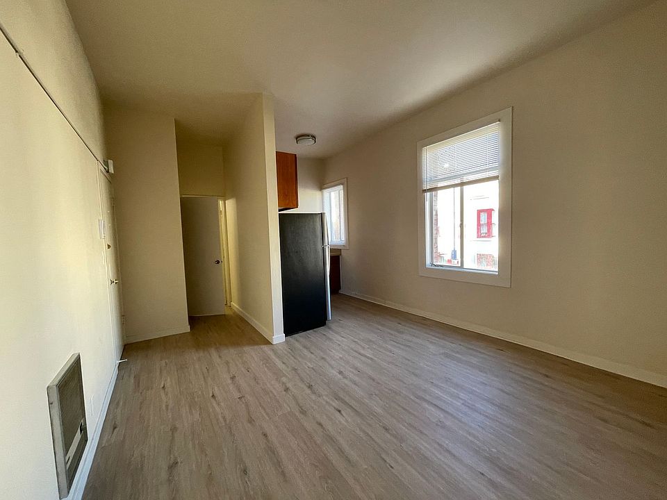 1st image of 757 Jackson St #202