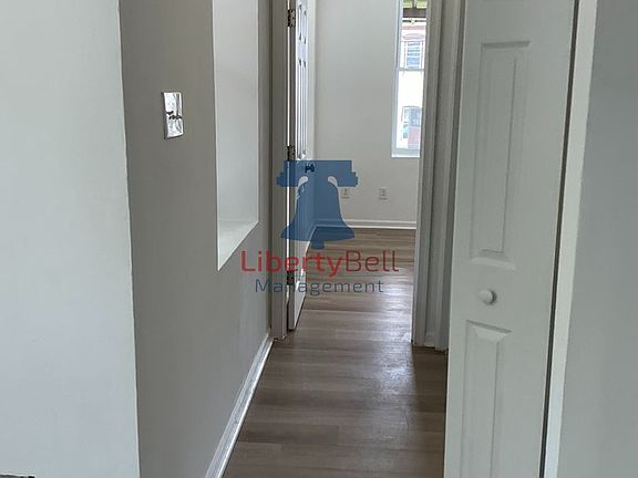 4th image of 4834 N Penn St #A