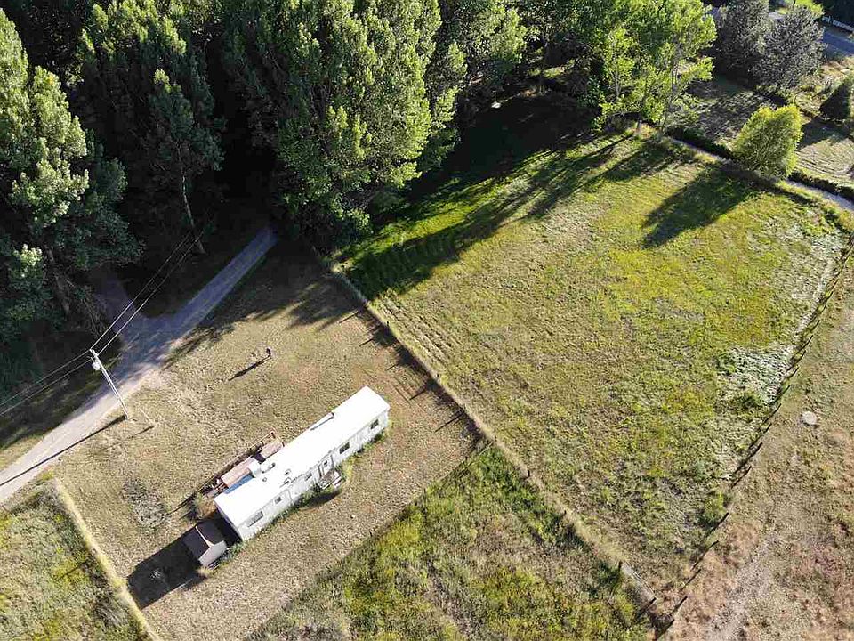 2nd image of 4410 Salzle Ln