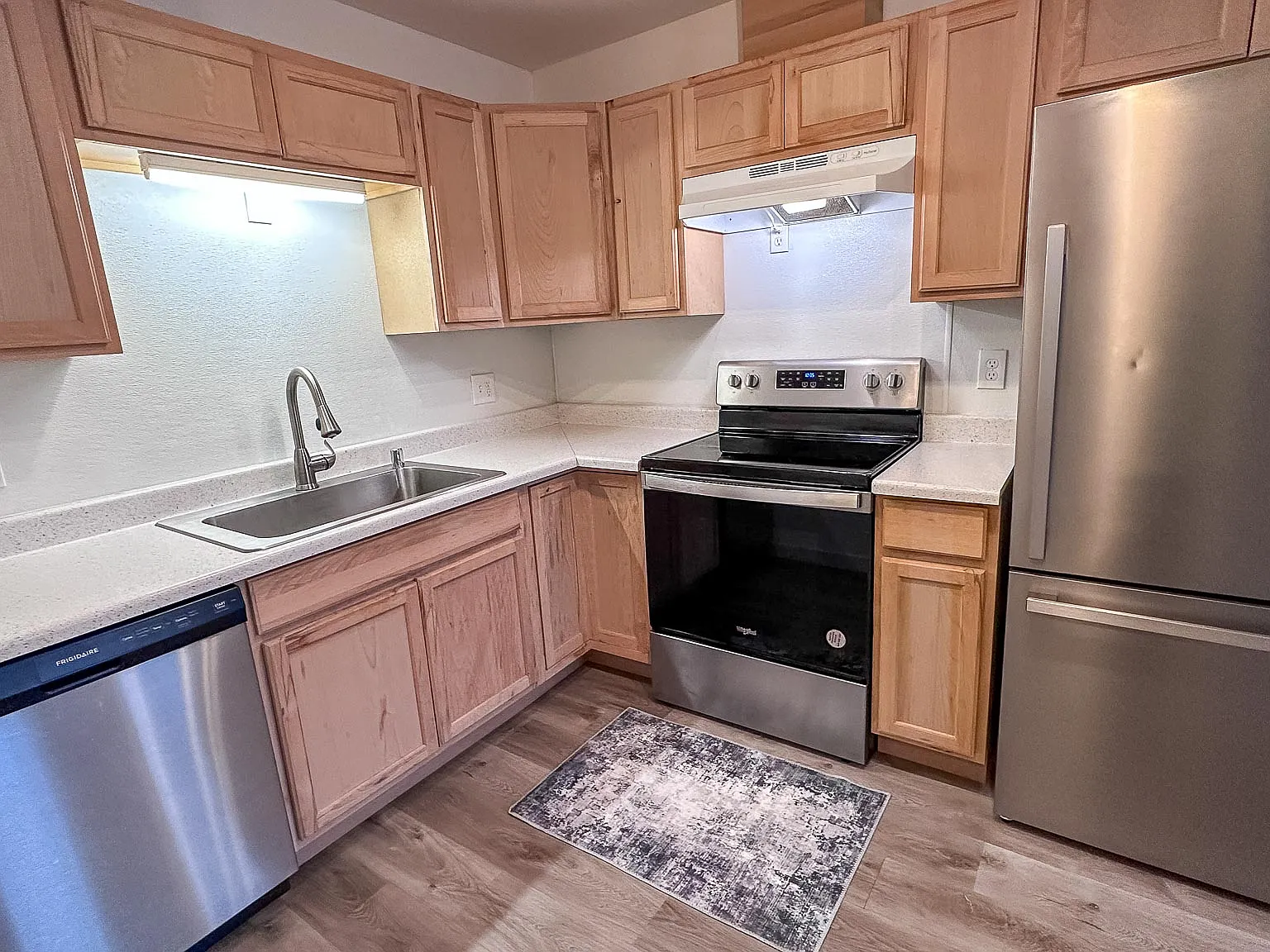 3811 Checkmate Dr — Photo 2