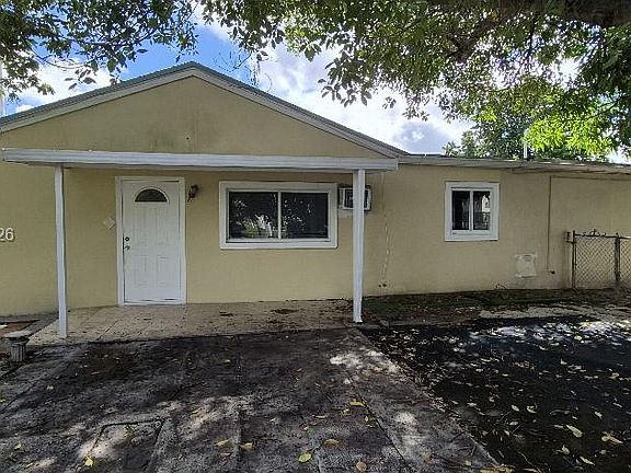 4th image of 610 E 6th Pl