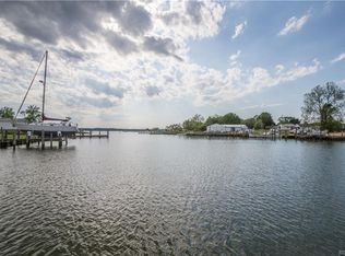 5289 Coles Point Rd, Hague, VA 22469