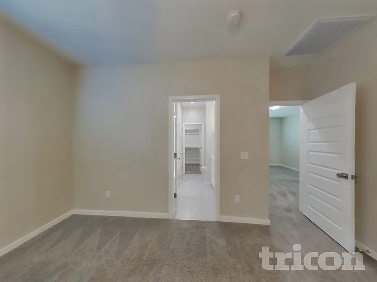 4536 E Grandview St — Photo 5