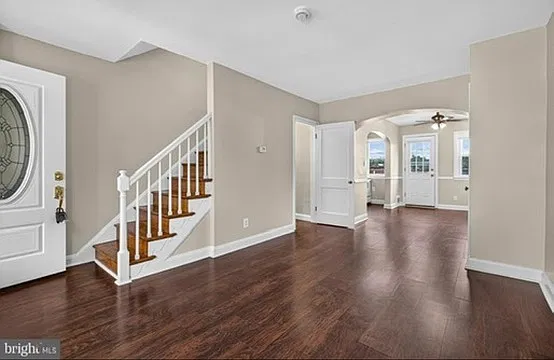 2 bed, 1.5 bath, 1060 sqft, $1,800 — Photo 4