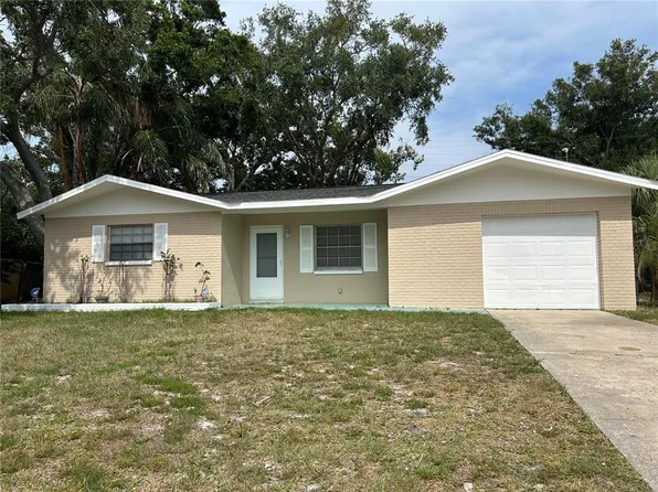 2075 Plateau Rd, Clearwater, FL 33755