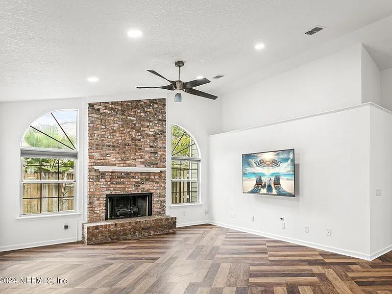 8621 Goodbys Trace Dr — Photo 29