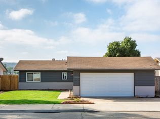 13129 Pam Ln, Lakeside, CA 92040