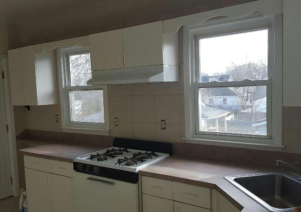 Spacious custom kitchen