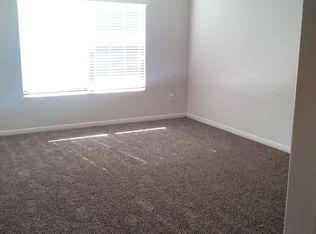 614 21st St, Bakersfield, CA 93301