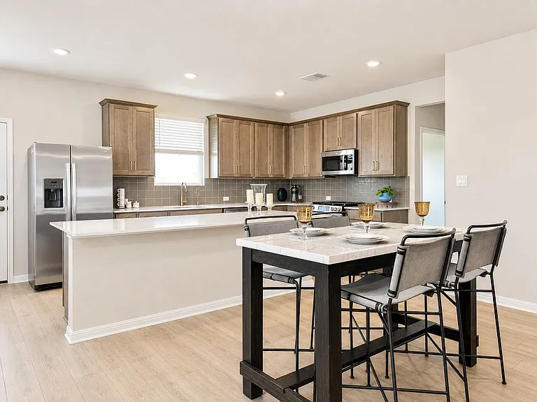 108 Coleto Trl — Photo 4