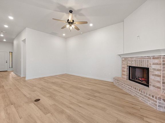 5th image of 2903 Harvest Ave