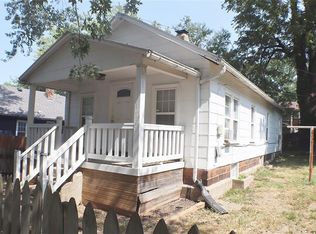 123 N Willow Ave, Sugar Creek, MO 64054