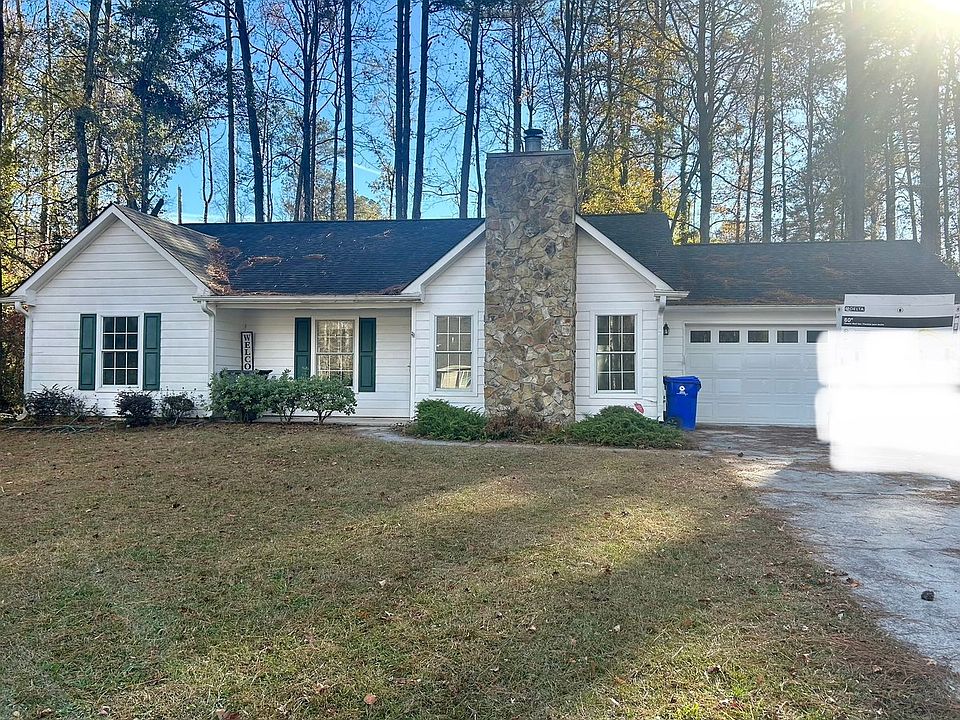 1st image of 210 Winona Dr