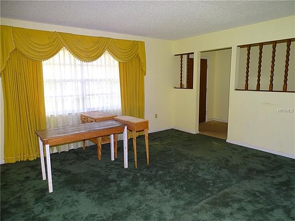3rd image of 616 Northern Oaks Ave