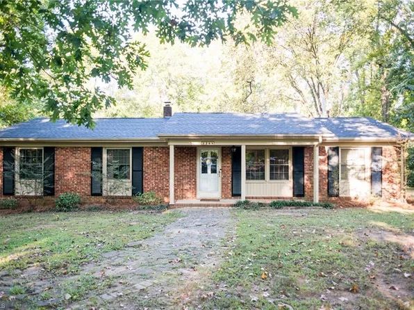 4208 Barrett Dr, Archdale, NC 27263