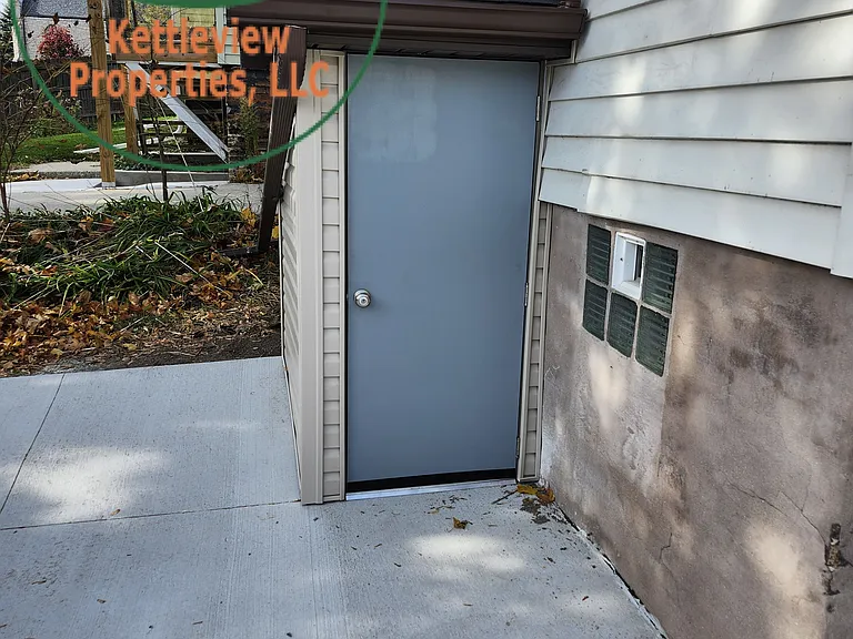NEW Covered Exterior Basement easy entry.