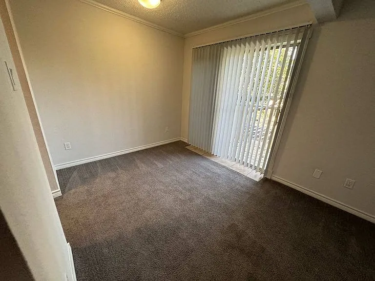Le Montreaux Apartments — Photo 70