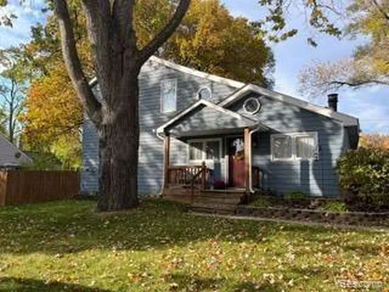 156 Bobolink Ave, Commerce Township, MI 48382 | Zillow