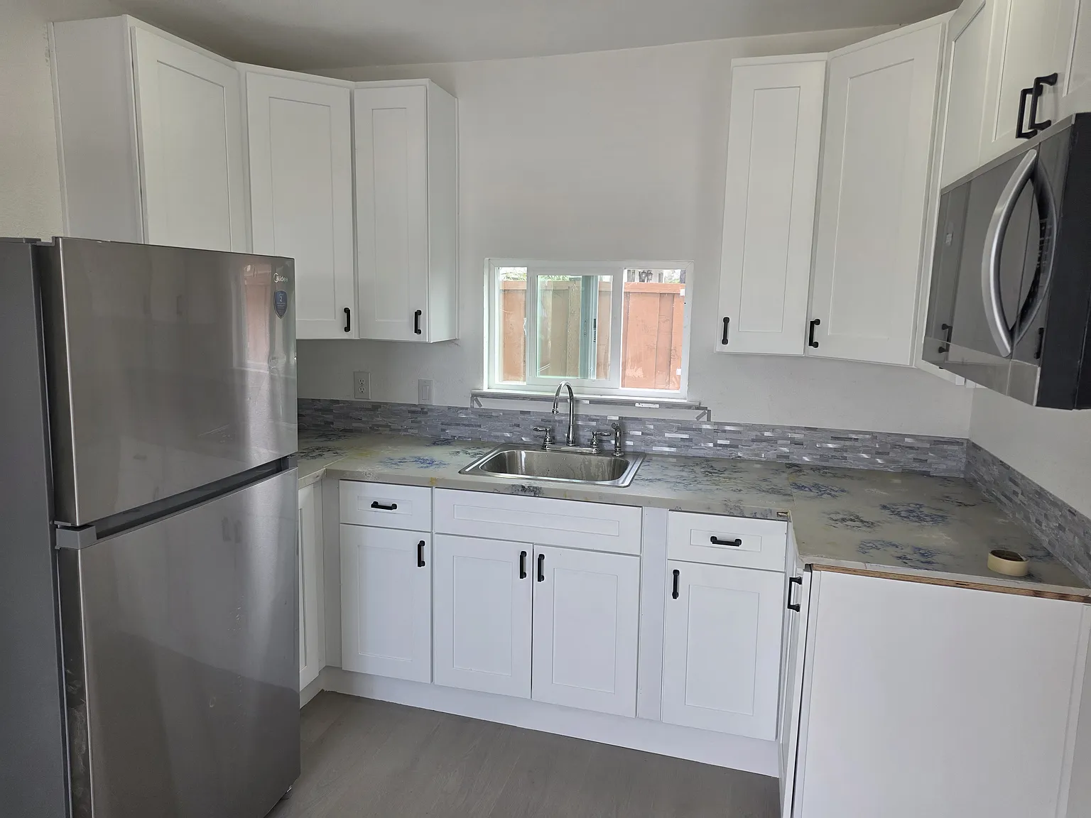 1 bed, 550 sqft, $1,900 — Photo 4