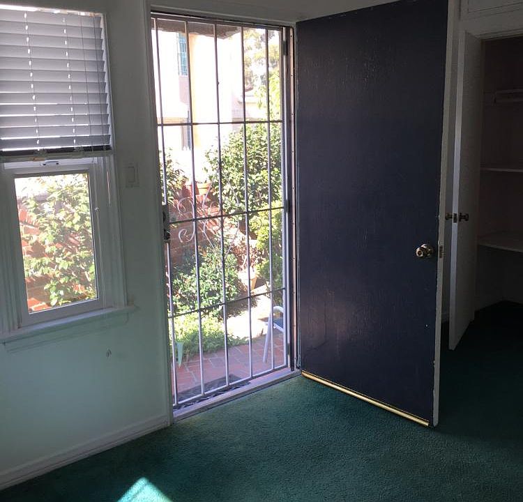 1st image of 2485 S Bundy Dr
