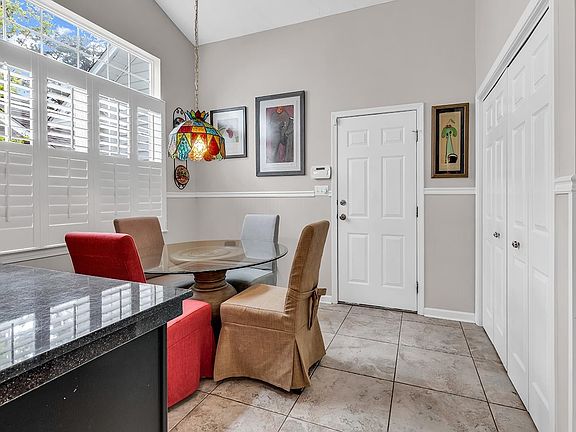 5th image of 4802 Southern Trail