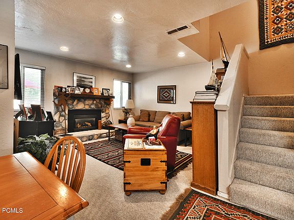 3rd image of 1920 W Canyons Resort Dr #33-C