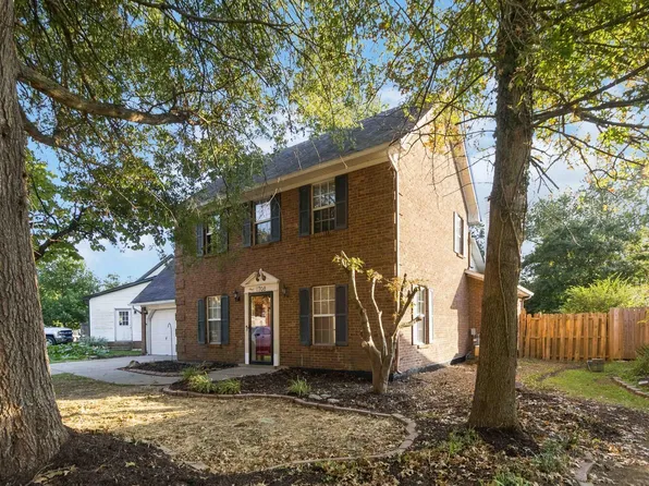 1708 Houndstooth Gln, Lexington, KY 40515