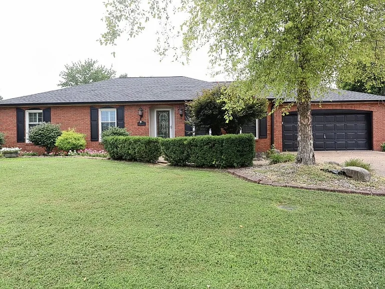 8231 Lake Terrace Dr — Photo 18