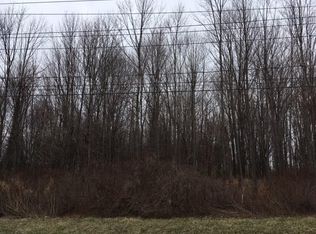 932 Salt Rd, Webster, NY 14580