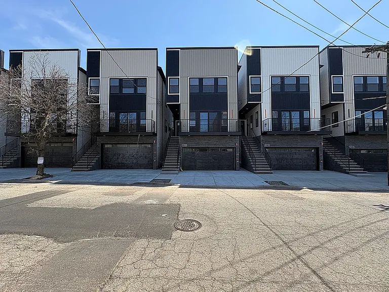 266 Hunterdon St #3 — Photo 48