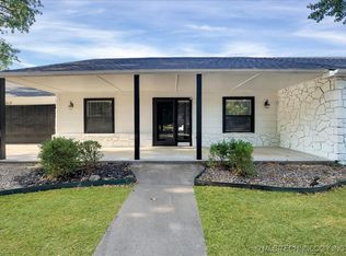 213 SE Quail Ridge Loop, Bartlesville, OK 74006