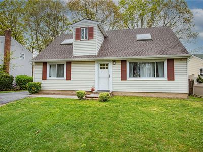 7 Croley Street, Huntington, NY, 11743