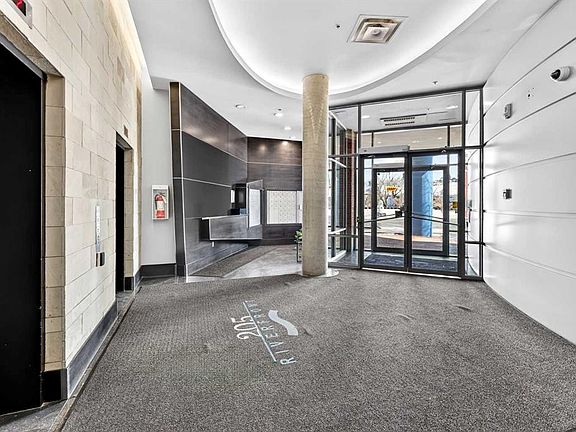 4th image of 205 E Riverfront Ave SW #312
