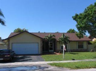 12710 SW 97th St, Miami, FL 33186