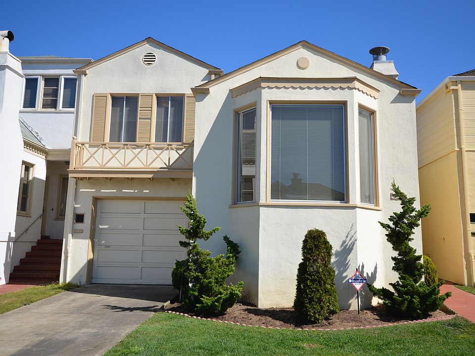 1st image of 243 Stratford Dr