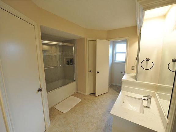 5th image of 20519 Park Pine Dr