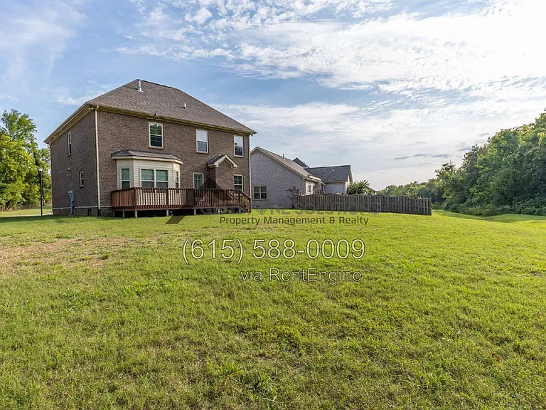 9055 Wheeler Dr — Photo 37