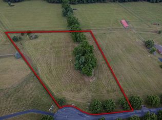 Bradford St, Swoope, VA 24479