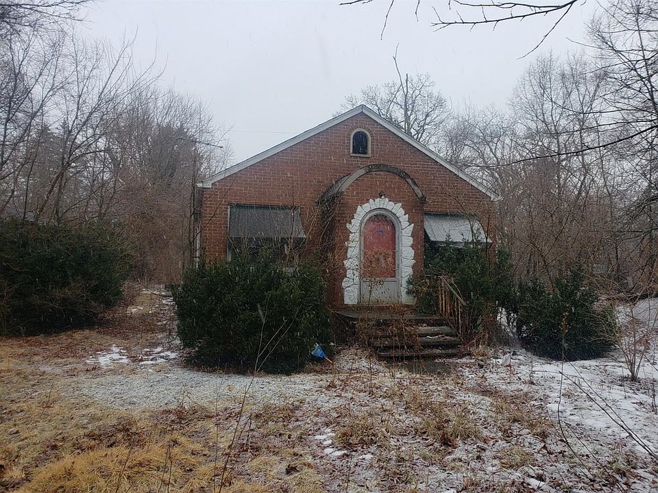 1st image of 4253 W Pennsylvania St