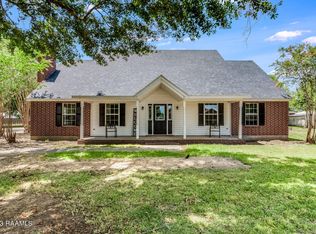 111 Henning Rd, Scott, LA 70583