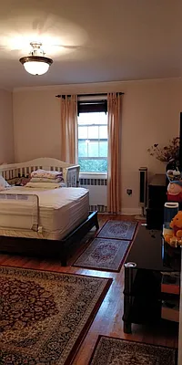 Sold by EZ Sell Realty | media 7