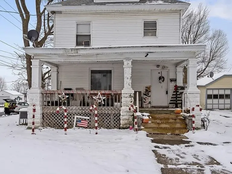 314 W 5th St S — Photo 11