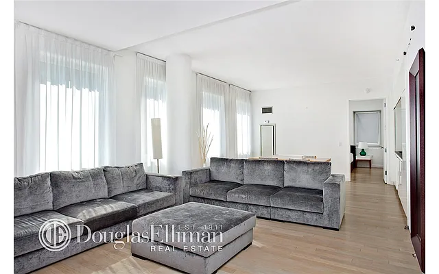 Rented by Douglas Elliman | media 93