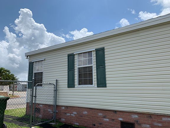 3rd image of 220 NE 12th Ave Lot 146