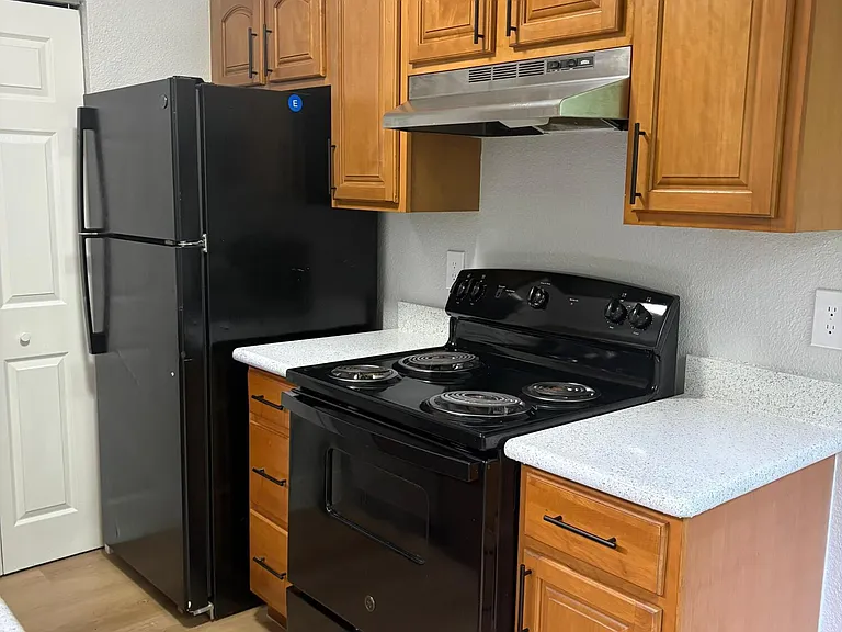 216 Sheila Ave #216 — Photo 5