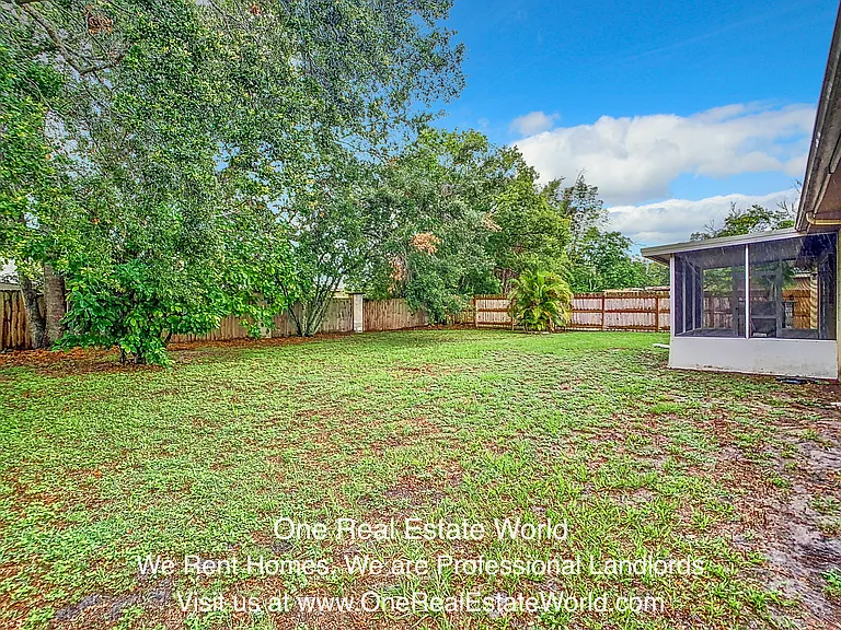 12929 Ohio Woods Ln — Photo 39