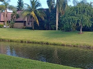 7641 Courtyard Run W, Boca Raton, FL 33433