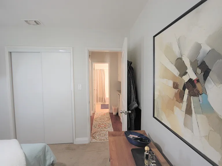 698 Patricia Ln — Photo 15